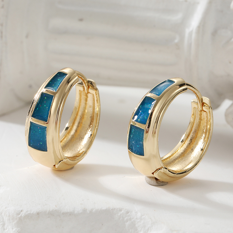 Women's Plated Chunky Hoop Earrings, Minimalist Style